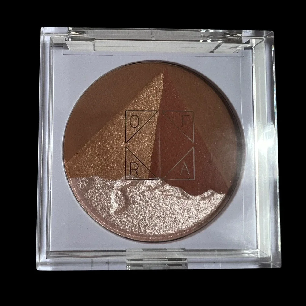 OFRA Egyptian Clay Bronzer 3D Pyramid Shimmer Sunkissed‎ Finish Pressed Powder